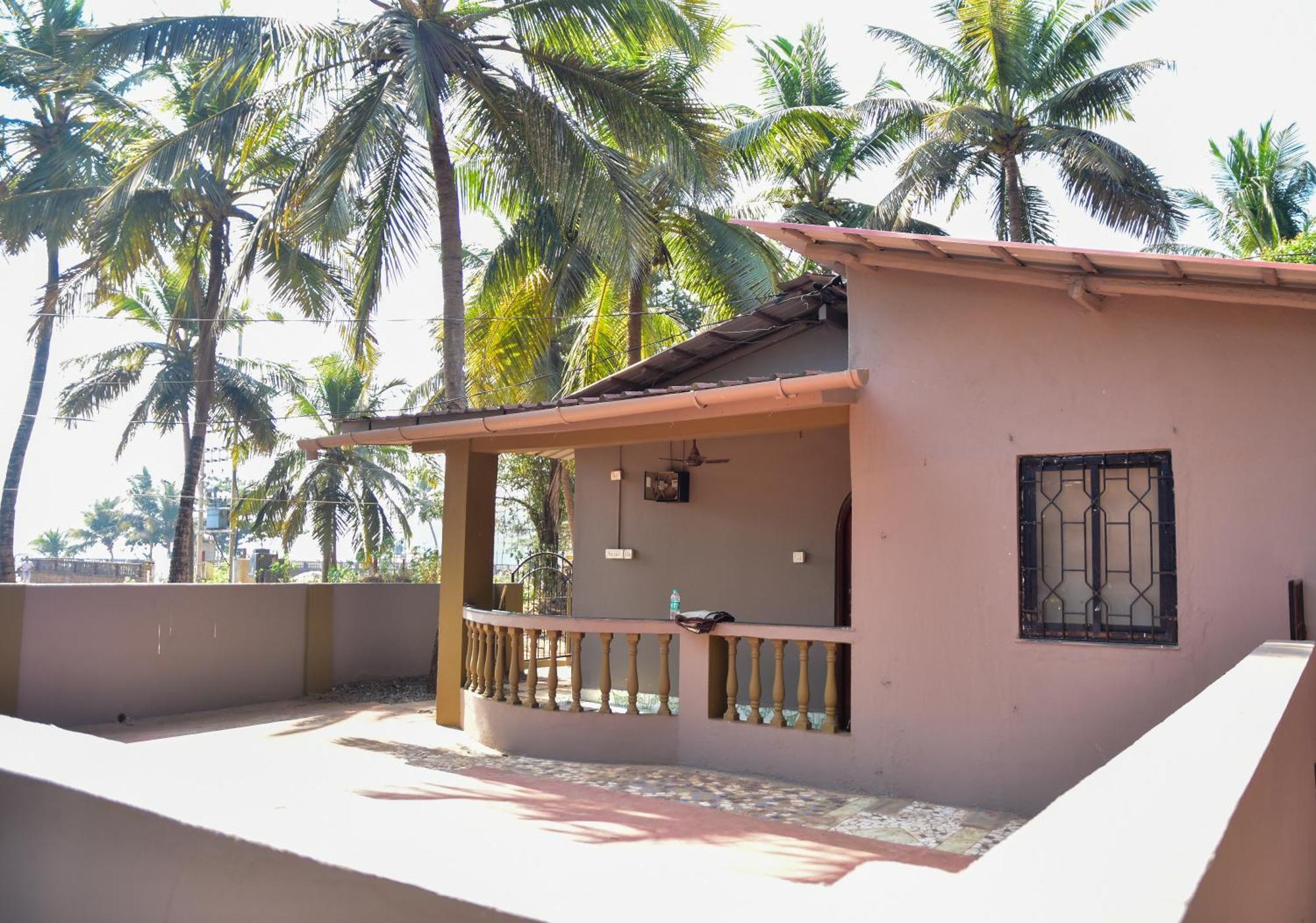 Valerys Nest Bogmalo - Private Villa Near The Beach And Dabolim Airport Kültér fotó